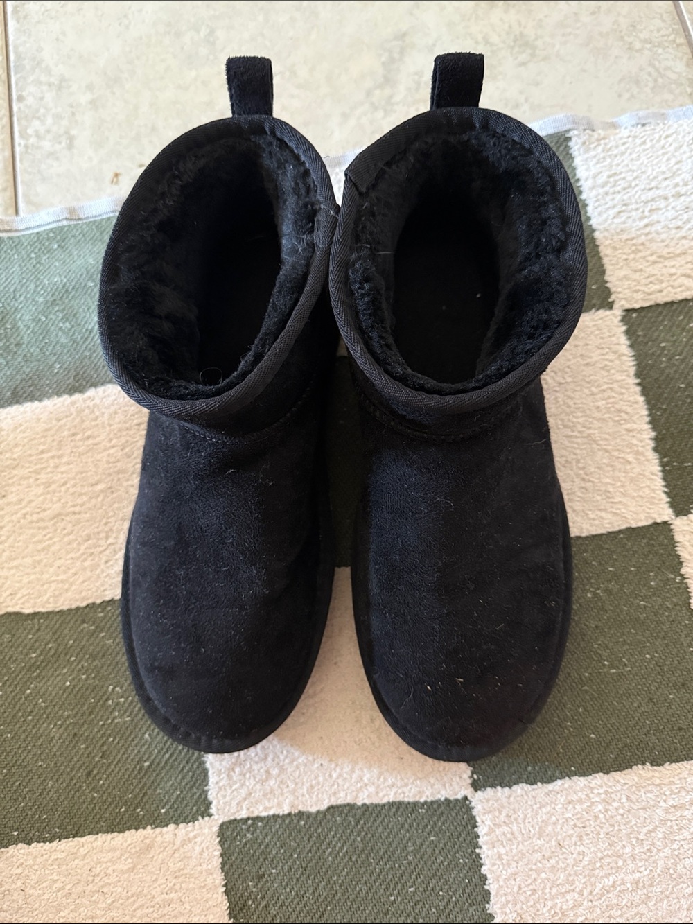 Women's Black Plush-Lined Ankle Booties